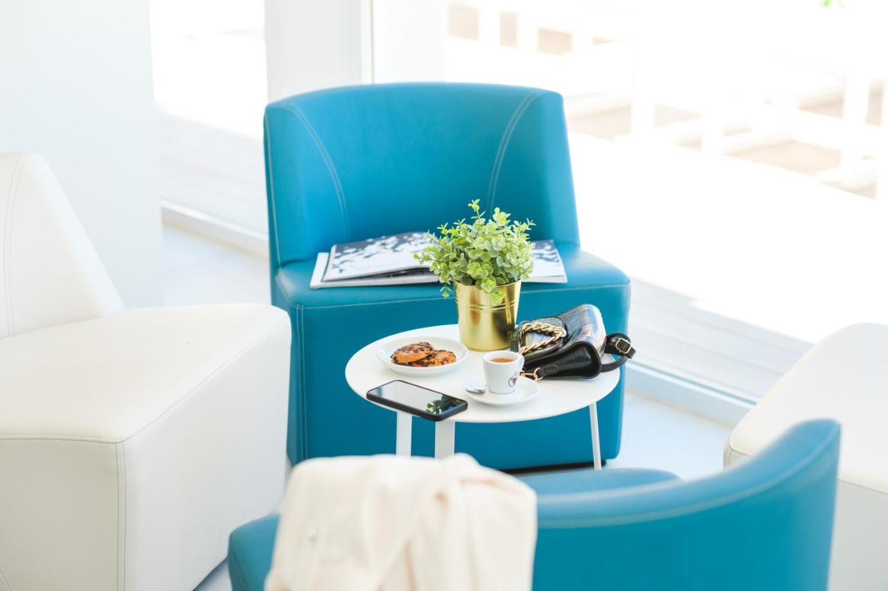 Welikehotel Triton Beach (Adults Only) カラ・ラトハダ エクステリア 写真