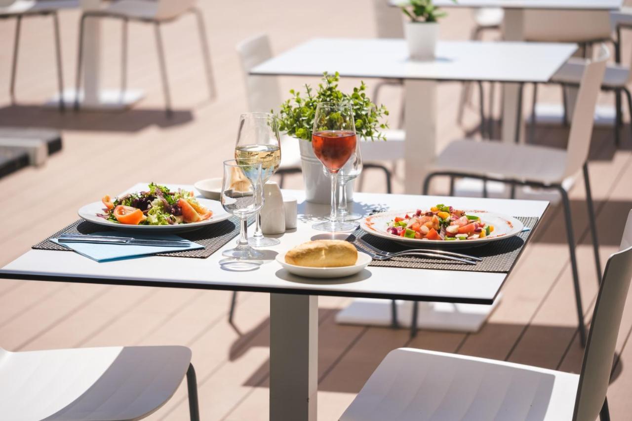 Welikehotel Triton Beach (Adults Only) カラ・ラトハダ エクステリア 写真
